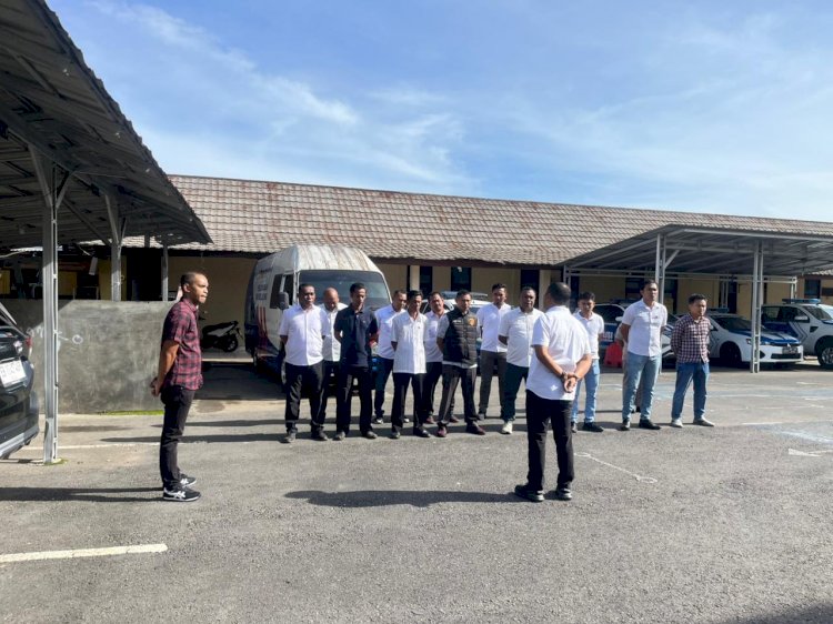 KABAG, KASAT DAN KASI POLRES MANGGARAI GELAR WASKAT RUTIN SAAT APEL PAGI, TEGASKAN KEMBALI DISIPLIN DAN ETOS KERJA ANGGOTA POLRI