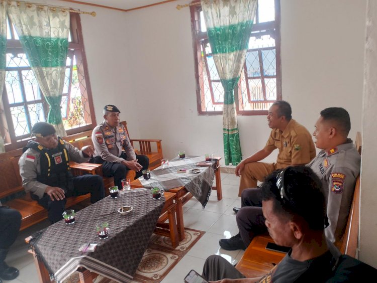 SALING KLAIM HAK KEPEMILIKAN TANAH, DUA KELOMPOK WARGA DESA HILIINTIR SALING SERANG, DELAPAN ORANG LUKA-LUKA