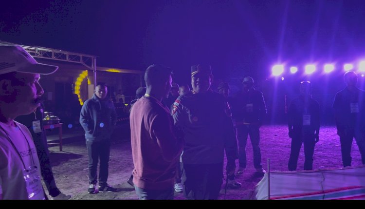 PASTIKAN SITUASI KONDUSIF PADA PUNCAK MALAM TUTUP TAHUN, KAPOLRES MANGGARAI SAMBANGI WARGA  SAMPAIKAN  HIMBAUAN KAMTIBMAS.