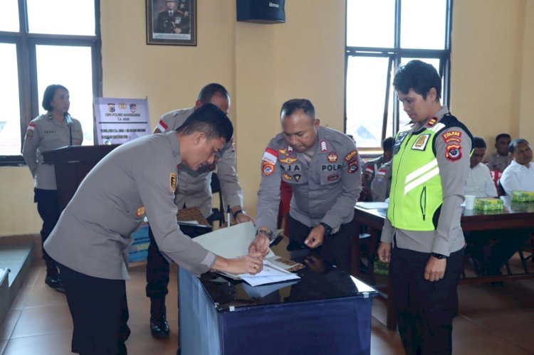 Wujudkan Transparansi, Polres Manggarai Selenggarakan Sosialisasi DIPA/RKA-KL, Penandatanganan Pakta Integritas dan Perjanjian Kinerja Tahun 2026