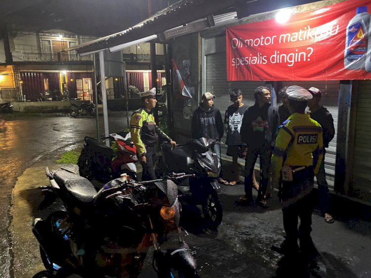 Polres Manggarai Gelar Patroli Malam, Antisipasi Balap Liar dan Laka Lantas