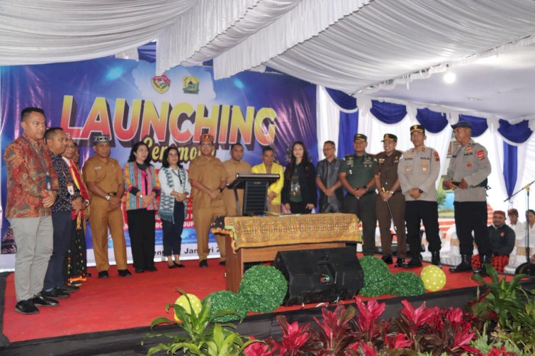 Polres Manggarai Amankan Kunjungan Gubernur NTT pada Launching NTT Mart di Kabupaten Manggarai