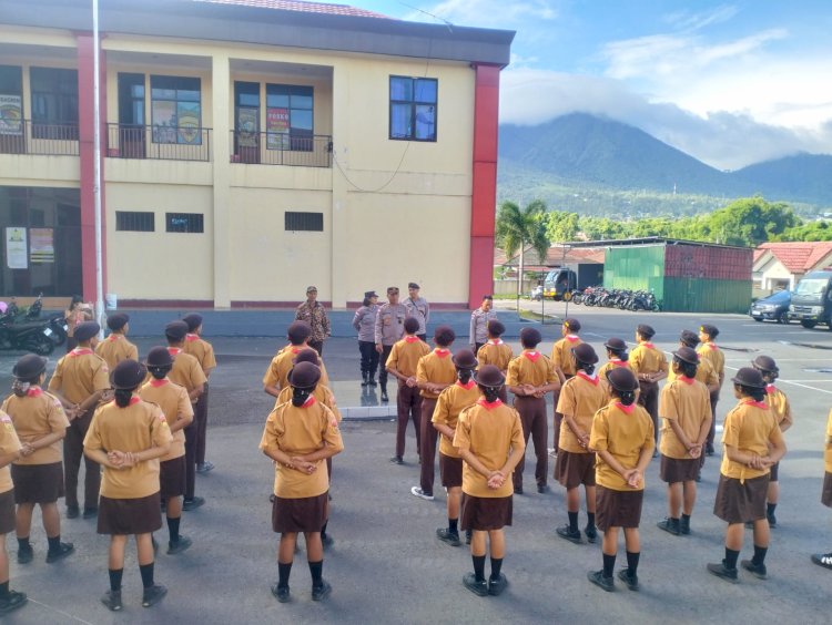 Sat Binmas Polres Manggarai Gelar Pengenalan Saka Bhayangkara Res Manggarai
