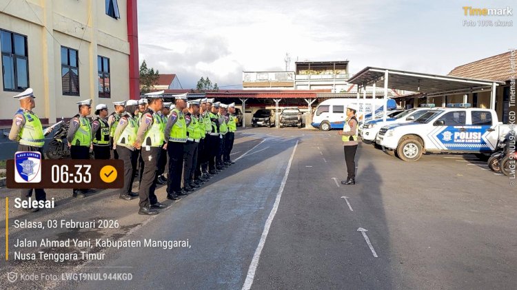 Kasat Lantas Polres Manggarai Pimpin Apel Pagi Sat Lantas