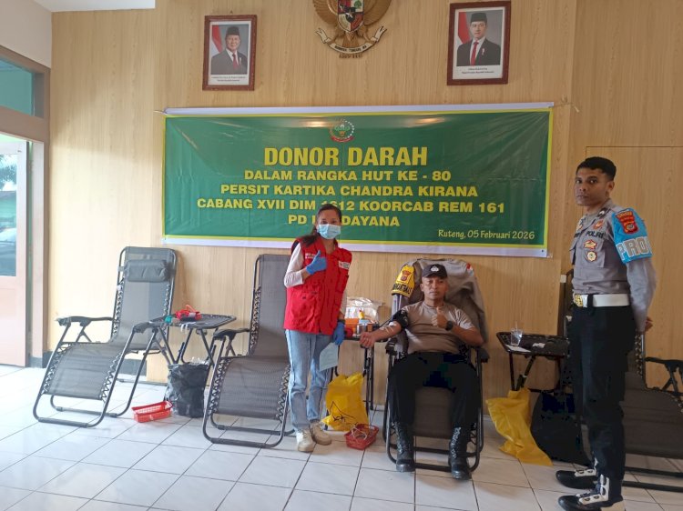 Polri Hadir untuk Kemanusiaan, Anggota Polres Manggarai Polda NTT Ikut Donor Darah Peringati HUT ke-80 Persit Kartika Chandra Kirana