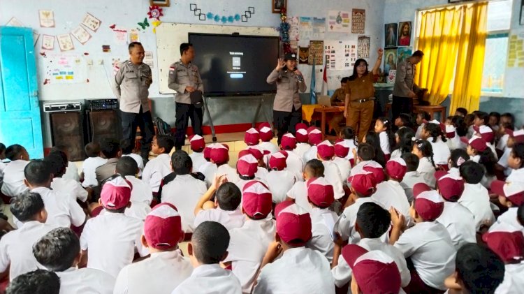 Sat Binmas Polres Manggarai Berikan Sosialisasi Pencegahan Perundungan di SDK Ruteng 3