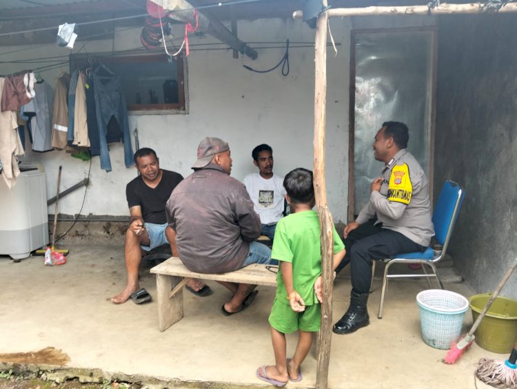 Bhabinkamtibmas Desa Pong La’o Laksanakan Patroli dan Sambang Warga di Desa Poco Likang