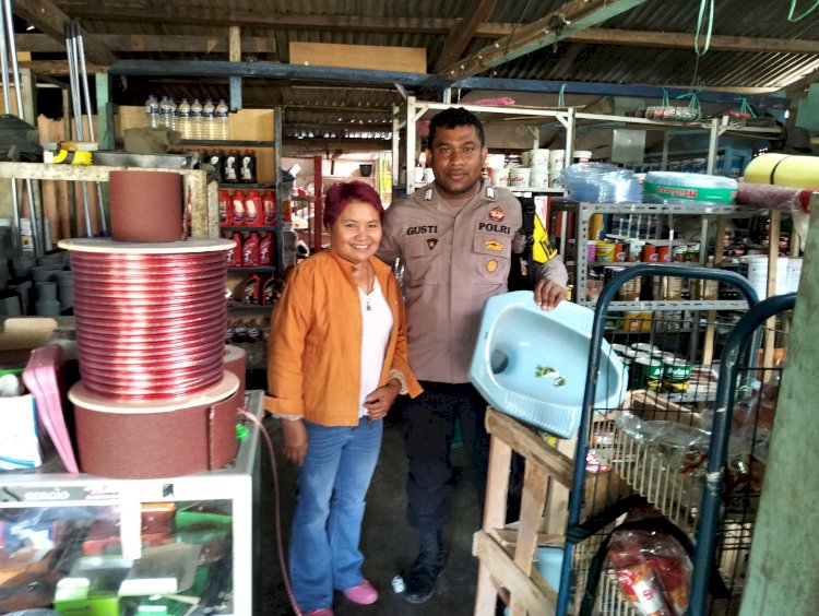 Bantuan Rumah dari Kapolda NTT Menggerakkan Kepedulian Masyarakat untuk Nenek Regina Uner