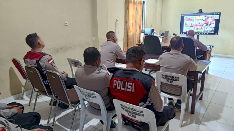 Polres Manggarai Mengikuti Zoom Meeting Bimbingan Rohani Empat Agama