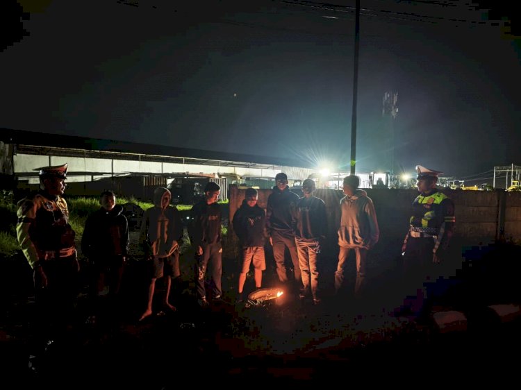 Patroli Malam Antisipasi Balap Liar dan Laka Lantas di Wilkum Polres Manggarai
