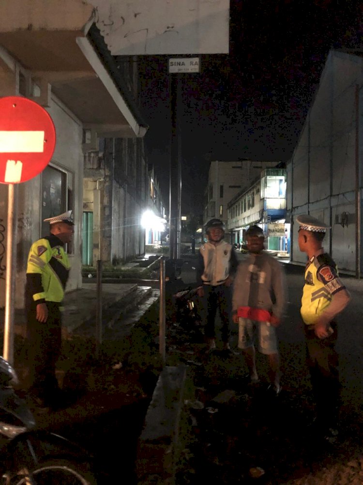 Polres Manggarai Gelar Patroli Malam Antisipasi Balap Liar dan Laka Lantas