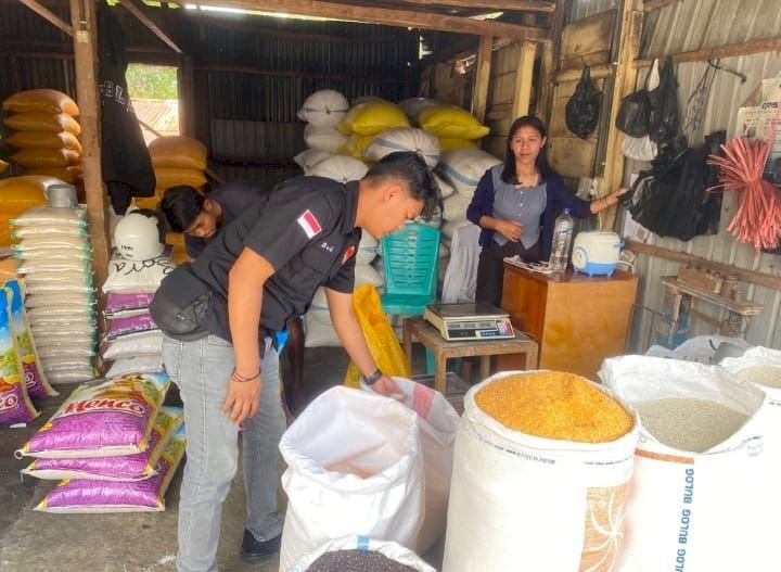 Satgas Pangan Kabupaten Manggarai Lakukan Pemantauan Harga Beras dan Minyak Goreng di Pasar Inpres Ruteng
