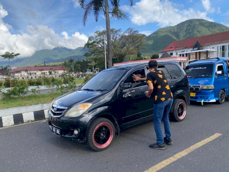 Sat Intelkam Polres Manggarai Berbagi Kasih, Dipimpin Kasat Intel IPTU Adrianus Gon Alastan