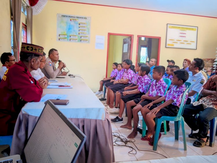 Bhabinkamtibmas Hadiri Deklarasi Desa Ramah Anak di Desa Nati, Wujud Nyata Perlindungan Generasi Muda