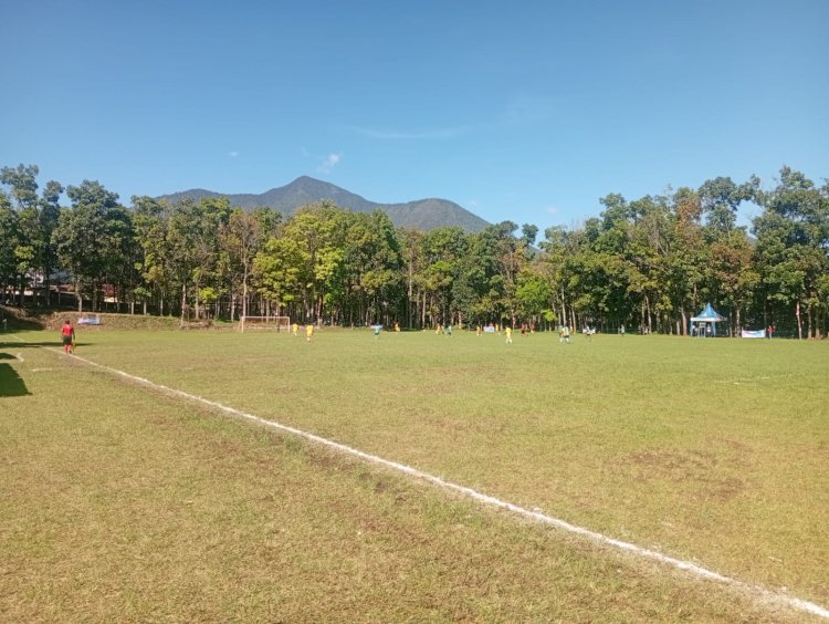 POLRES MANGGARAI AMANKAN KEGIATAN OLAHRAGA DALAM RANGKA DIES NATALIS UNIKA SANTU PAULUS RUTENG KE-67, SITUASI BERJALAN AMAN DAN KONDUSIF