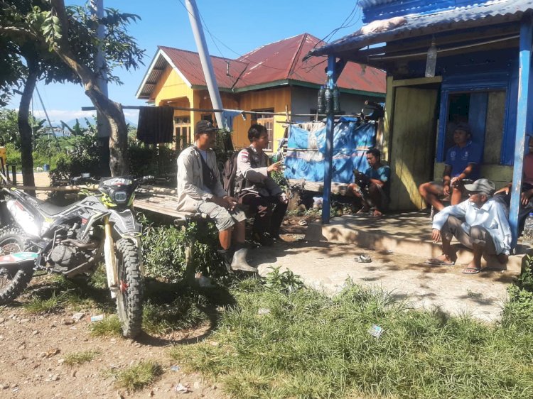 Bhabinkamtibmas Reok Barat Intensifkan Pemantauan Sengketa Lahan, Warga Diminta Menahan Diri dan Jaga Kondusifitas