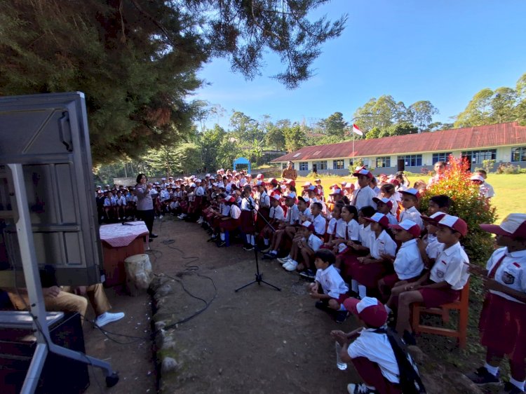 Sat Binmas Polres Manggarai Gencarkan Sosialisasi Pencegahan Bullying di SD K Taga, Wujudkan Sekolah Aman dan Ramah Anak