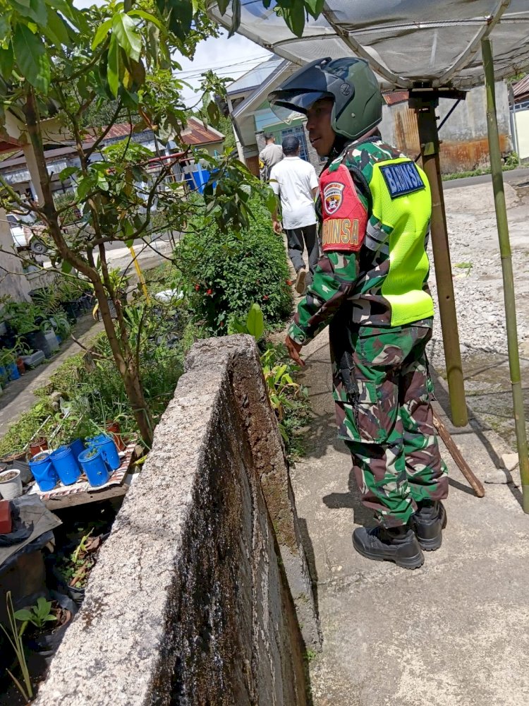 Bhabinkamtibmas Kelurahan Bangka Nekang Bersama Instansi Terkait Laksanakan Penertiban HPR