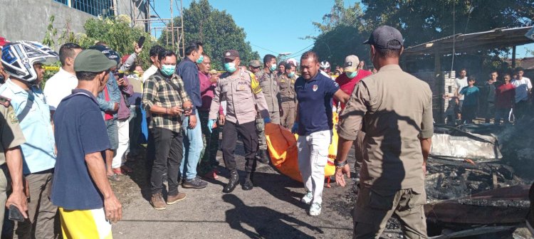 RESPON CEPAT POLRES MANGGARAI TANGANI DAN EVAKUASI KORBAN KEBAKARAN DI KUMBA, SATU ORANG MENINGGAL DUNIA