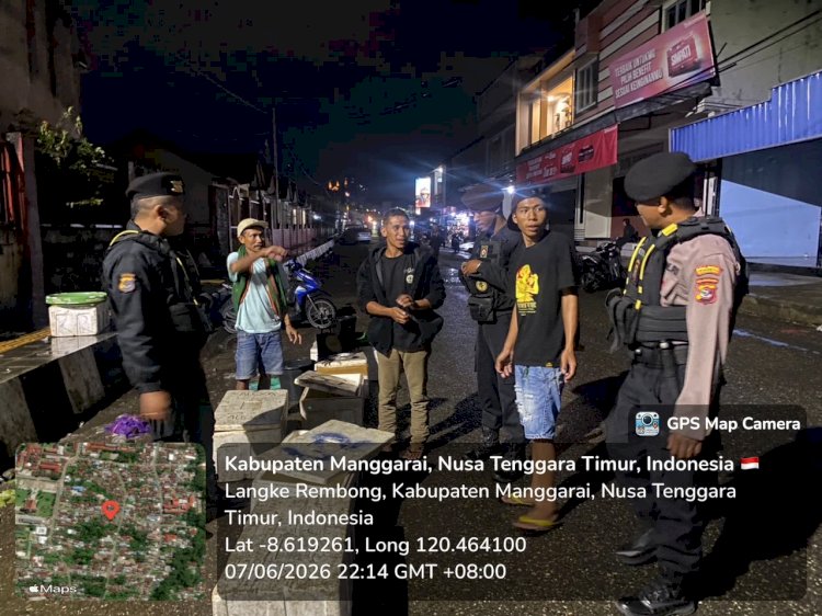 PATROLI PERINTIS PRESISI SAT SAMAPTA POLRES MANGGARAI INTENSIFKAN PATROLI MALAM, WUJUDKAN SITUASI KAMTIBMAS YANG AMAN DAN KONDUSIF