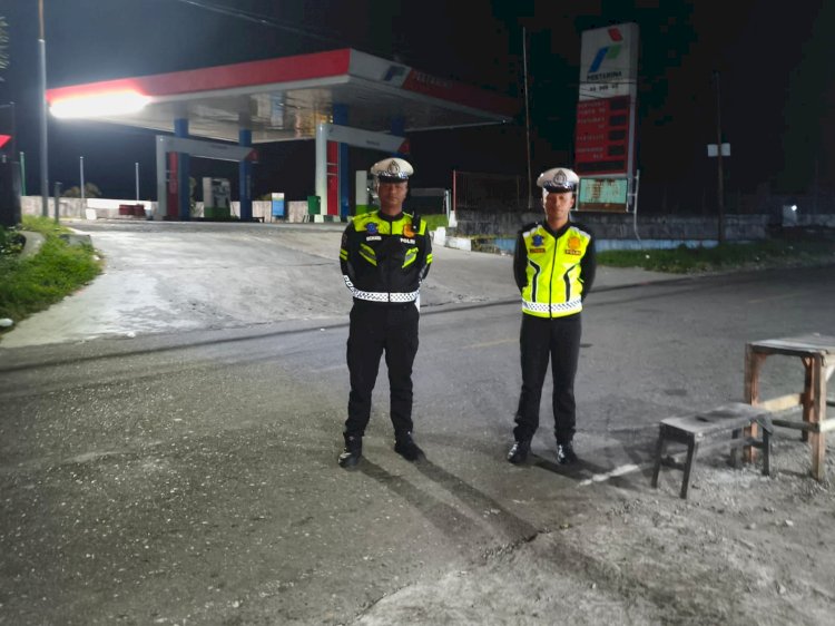 PATROLI MALAM SATLANTAS POLRES MANGGARAI, ANTISIPASI BALAP LIAR DAN TEKAN ANGKA KECELAKAAN LALU LINTAS
