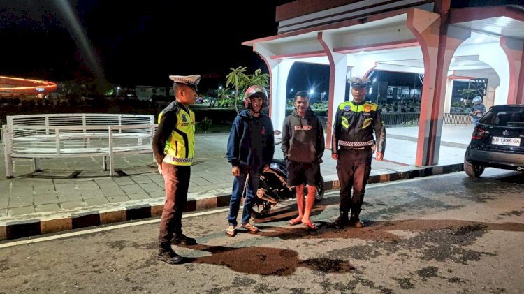 SAT LANTAS POLRES MANGGARAI INTENSIFKAN PATROLI MALAM GUNA ANTISIPASI BALAP LIAR DAN MENEKAN ANGKA KECELAKAAN LALU LINTAS