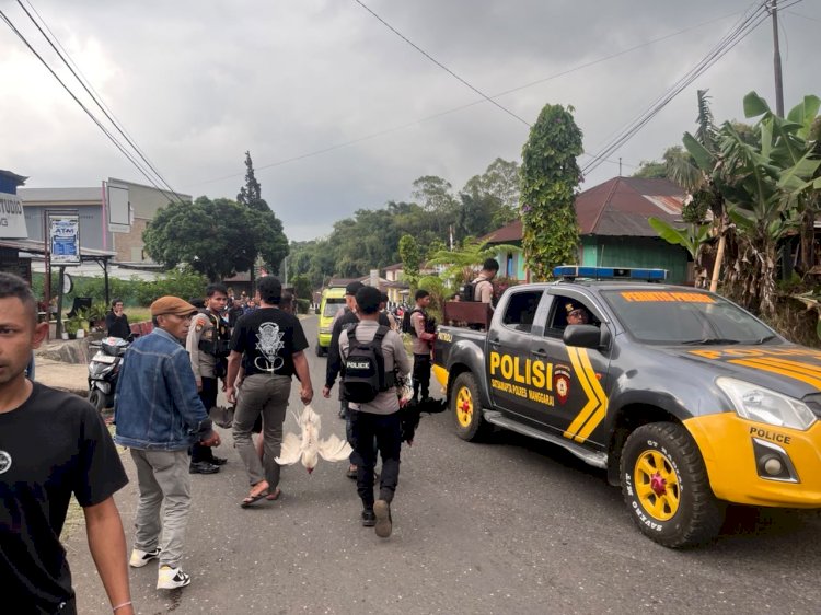 KOMITMEN BERANTAS JUDI, POLRES MANGGARAI POLDA NTT GREBEK LOKASI SABUNG AYAM DI KELURAHAN ROWANG