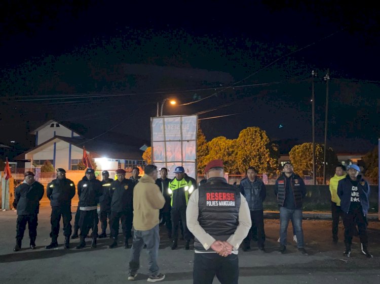 POLRES MANGGARAI KONSISTEN BERIKAN PELAYANAN PENGAMANAN DENGAN PENDEKATAN DIALOGIS DAN HUMANIS, WUJUDKAN SIDANG MPA XXXIII PMKRI BERLANGSUNG KONDUSIF