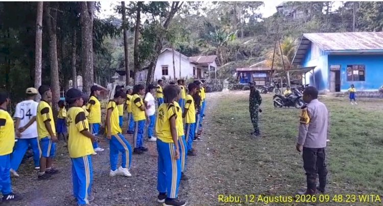 Bhabinkamtibmas Dampingi Latihan Paskibraka SMAN 1 Rahong Utara, Wujudkan Sinergitas Jaga Kamtibmas