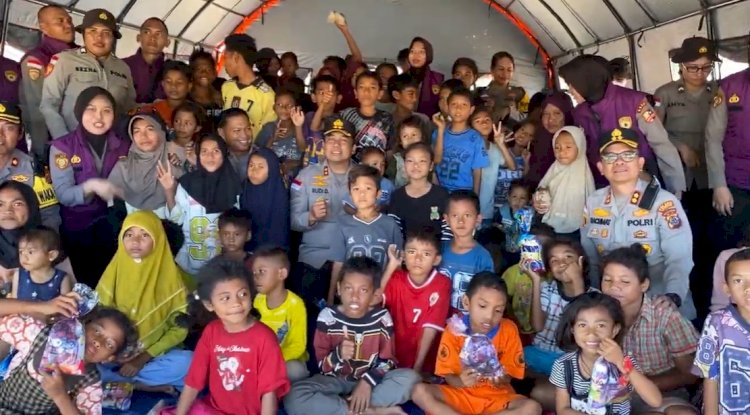 Anak-Anak Korban Bencana Tak Boleh Kehilangan Harapan”, Pesan Kapolda NTT di Tengah Pengungsian Gempa