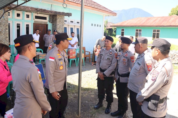 KAPOLRES MANGGARAI SAMBUT KUNJUNGAN KAPOLDA NTT, TINJAU LANGSUNG PERSONEL DAN FASILITAS TERDAMPAK GEMPA