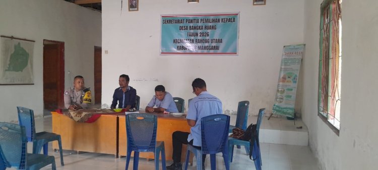 Bhabinkamtibmas Desa Buar Koordinasikan Kamtibmas Bersama Panitia Pilkades Desa Bangka Ruang