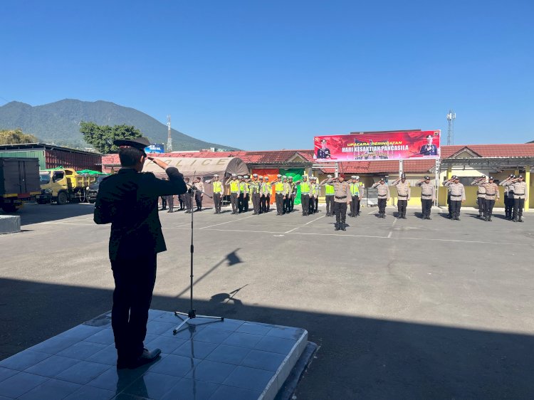 KAPOLRES MANGGARAI PIMPIN UPACARA HARI KESAKTIAN PANCASILA, TEGUHKAN SEMANGAT PERSATUAN DAN PENGABDIAN