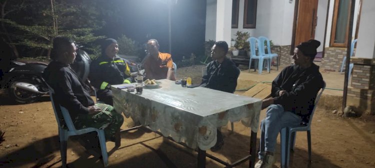 Bhabinkamtibmas Wae Ri’i Hadir Amankan Pesta Pernikahan, Wujud Nyata Polri Jaga Kamtibmas di Tengah Masyarakat
