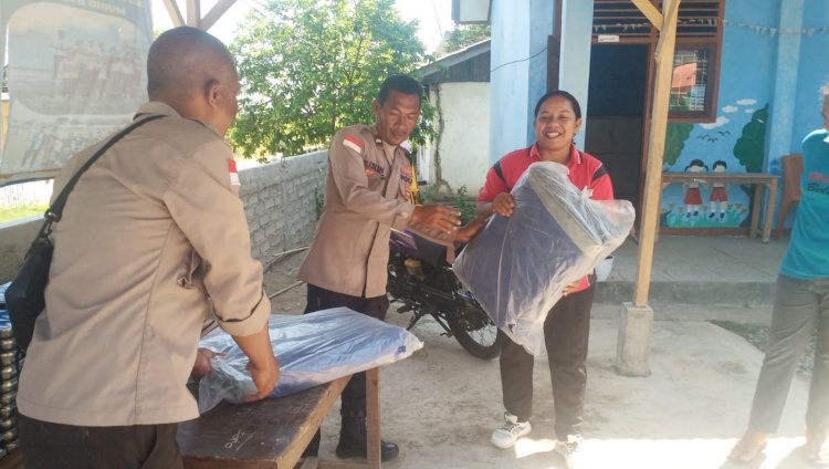 DI TENGAH MASA PEMULIHAN PASCA GEMPA, POLSEK REO HADIR DENGAN KEPEDULIAN DAN PELAYANAN PENUH KASIH”