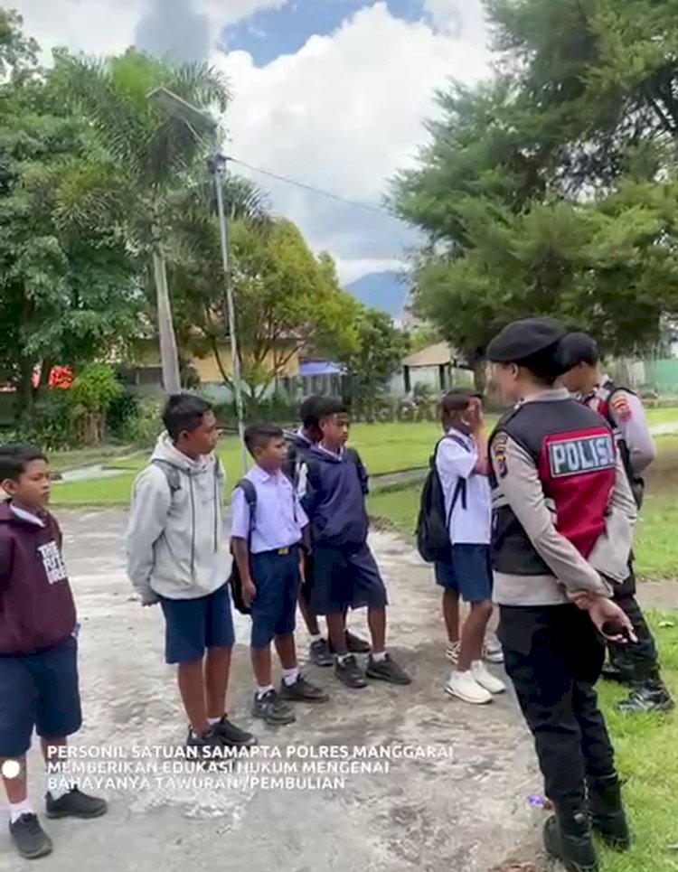 POLRI BERSAMA MASYARAKAT, RESPON CEPAT SATUAN SAMAPTA POLRES MANGGARAI CEGAH POTENSI TAWURAN ANTARPELAJAR SMP