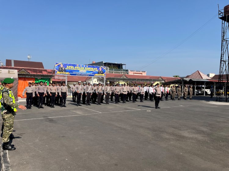POLRES MANGGARAI GELAR APEL PASUKAN OPERASI PATUH TURANGGA 2026, WUJUDKAN LALU LINTAS YANG TERTIB, AMAN DAN BERKESELAMATAN