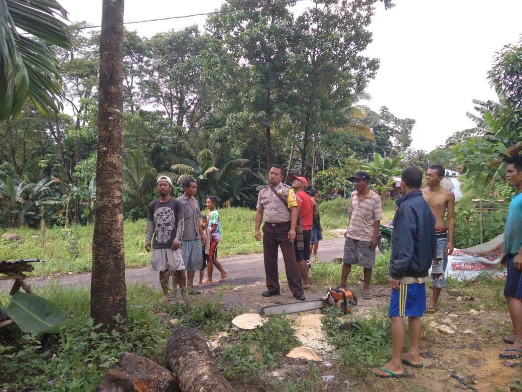 Imbau Jaga Keselamatan | BRIPKA Kornelius Jemarus Sambangi Operator Mesin Sensor